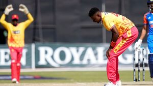 IPL 2025: RCB sign Zimbabwe Pacer as a replacement for Lungi Ngidi, Rope in First Pacer
