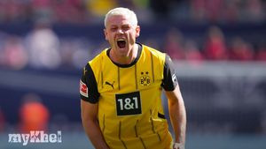 Borussia Dortmund Secures 4-2 Victory Against Bayer Leverkusen To Sustain Champions League Aspirations