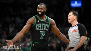 Brown Asserts Celtics Can Compete Without Tatum After Game 5 Victory