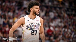Jamal Murray Overcomes Illness To Lead Denver Nuggets Past Oklahoma City Thunder In Playoff Game