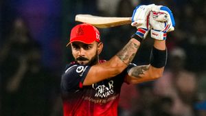IPL 2025: Virat Kohli Recalls Stunning Conversation With Ex RCB Star And How it Impacted Him in Early Years