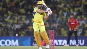 Every Moment With Dhoni Is Magical: Finch Urges Fans to Cherish CSK Icon Amid IPL Retirement Rumours