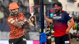 IPL 2025: Nitish Reddy Father in RCB Jersey Sparks Online Frenzy Amid SRH Struggles
