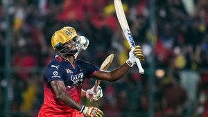 RCB vs CSK, IPL 2025: 'Saw Bowler's Body Language, He Was Confused' - Romario Shepherd on assault on Khaleel Ahmed