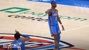 Shai Gilgeous-Alexander Scores 38 Points To Propel Thunder To 2-0 Lead In NBA Playoffs