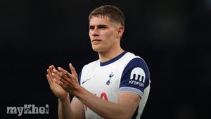 Tottenham Hotspur Aims For Trophies In Upcoming Europa League Final Against Manchester United