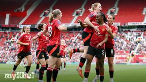 Arsenal And Manchester United Compete For Second Place In Women's Super League As Season Nears End