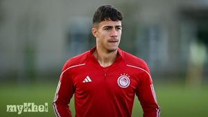 Hurzeler Welcomes Outstanding Young Striker Charalampos Kostoulas To Brighton