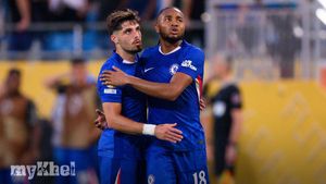 Chelsea Secures Quarter-Final Spot In Club World Cup With 4-1 Win Over Benfica Despite Weather Delay