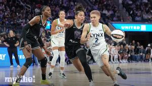 Minnesota Lynx Coach Cheryl Reeve Expects More From Team Despite Unbeaten Start In WNBA