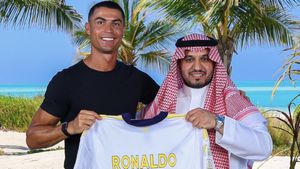 Let’s Make History Together! Cristiano Ronaldo Extends Al Nassr Stay Until 2027