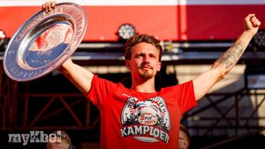 PSV Confirms Departure Of Olivier Boscagli As Brighton Move Looms