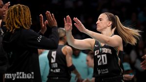 WNBA: New York Liberty And Minnesota Lynx Achieve Unbeaten Starts At 7-0