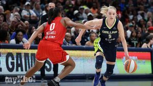 WNBA: Kelsey Mitchell Scores 32 Points As Fever Defeats Wings Without Caitlin Clark