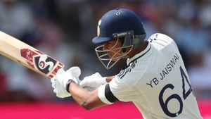Yashasvi Jaiswal Scores 50+ on Test Debut in 3 Different Overseas Nations: India's Next Star in SENA Tours?