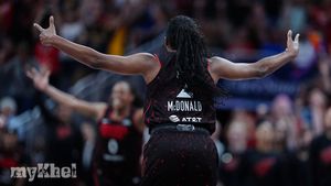 White Commends Aari McDonald For Outstanding Play During Caitlin Clark's Injury Absence