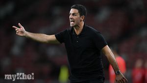 Mikel Arteta Urges Arsenal Youngsters To Compete For First-Team Positions Next Season