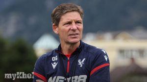 Oliver Glasner Criticises Crystal Palace For Broken Promises On Transfer Activity