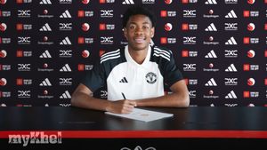 Manchester United Signs Young Forward Enzo Kana-Biyik From Le Havre For Upcoming Season