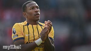 Pervis Estupinan Becomes AC Milan's First Ecuadorian Player After Signing From Brighton