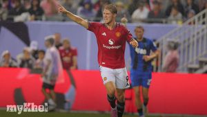 Hojlund Prepared To Compete For His Spot At Manchester United Amid Transfer Speculation