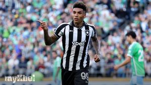 Igor Jesus Signs Four-Year Contract With Nottingham Forest After Transfer From Botafogo