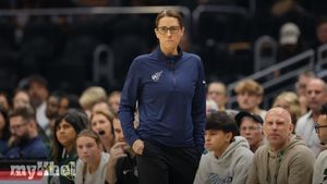 White Questions Fever's Defensive Discipline Following Narrow Loss To Sparks