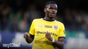 Inter Milan Secures Ange-Yoan Bonny From Parma For €25 Million, Reuniting Him With Cristian Chivu