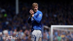 Everton Defender Jarrad Branthwaite Commits To Five-Year Contract Amid Club Changes