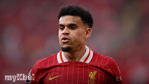 Slot Confirms Luis Diaz Left Out Of Liverpool's Defeat To AC Milan Due To Transfer Rumours