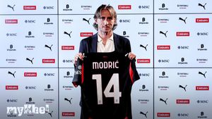 Luka Modric Aims To Restore AC Milan's Glory After Signing One-Year Contract