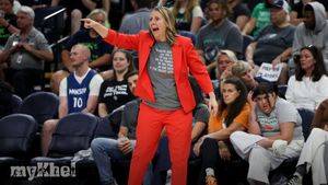 Lynx Coach Cheryl Reeve Praises Team For Finding A Way To Win Against Liberty