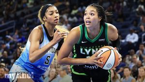 Napheesa Collier Scores 29 Points As Lynx Defeat Sky 91-78 In WNBA Action
