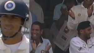 IND vs ENG: When Ashish Nehra hit Andrew Flintoff for a Massive 6 at Lord's, Dressing Room went Wild despite India's Defeat!