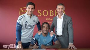 Arsenal Secures Noni Madueke From Chelsea In £48.5m Transfer Deal