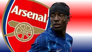 Why are Arsenal fans not happy about Noni Madueke deal from Chelsea?