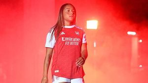 Top 10 Most Expensive Transfers in Women's Football as Arsenal create Record by Signing Olivia Smith for £1 Million