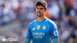 Thibaut Courtois Urges Real Madrid Attackers To Learn From PSG's Effective Pressing Strategy