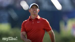 The Open: Scottie Scheffler Leads While Rory McIlroy Holds Out Hope For Victory