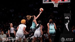 WNBA: A'ja Wilson Suffers Wrist Injury In Aces' Loss To Liberty