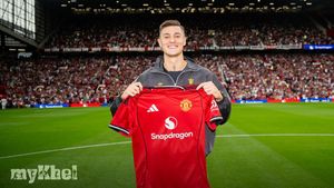 Benjamin Sesko Joins Manchester United, Aiming To Restore Club's Former Glory