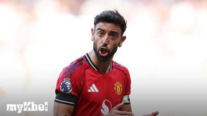 Bruno Fernandes Remains Optimistic About Manchester United's Season Despite Arsenal Defeat