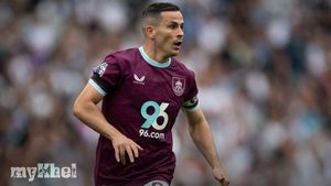 Burnley Faces Sunderland In Premier League Showdown: Key Insights And Predictions