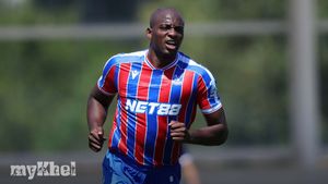 Crystal Palace Triumphs 3-1 Against Augsburg With Mateta's Stellar Performance In Pre-Season Finale
