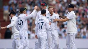 Langer questions England's 'killer instinct' ahead of Ashes