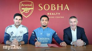 Ethan Nwaneri Extends Arsenal Contract Until 2030 After Breakthrough Season