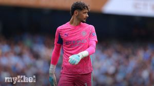 Guardiola Supports Trafford Amid Criticism Ahead Of Brighton Clash