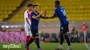 Bonny Embraces Inter Challenge Following Support From Martinez And Thuram