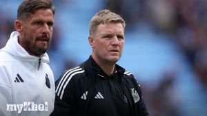 Eddie Howe Expresses Hope For Quick Resolution Of Alexander Isak Transfer Saga At Newcastle United
