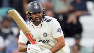Karun Nair blasted by former India player, gets only 4 out of 10 in Brutal Rating